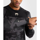 VENUM-05008-543 G-FIT Air Men's Long Sleeve Rashguard M-L Digital Urban Camo