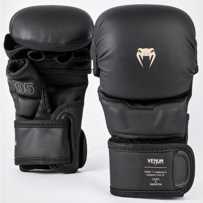 VENUM IMPACT EVO MMA SPARRING GLOVES Size S-L/XL Black – AAGsport