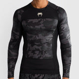 VENUM-05008-543 G-FIT Air Men's Long Sleeve Rashguard M-L Digital Urban Camo