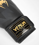 VENUM RAZOR MUAY THAI  BOXING GLOVES 8-16 oz BLACK GOLD