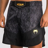 Venum-05999-109 x Chimaev Fightshorts XS-XXL Black Grey