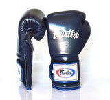 Fairtex BGV9 „Minor Change“ Muay Thai Boxhandschuhe, mexikanischer Stil, Leder, 10–16 oz, Blau
