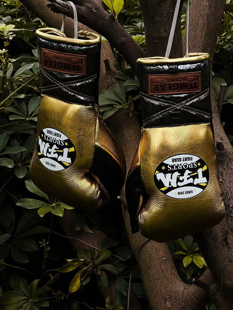 A serious killer from the nature TFM RL5 Custom handmade 12 oz Lace Up Boxing gloves