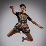 Venum-05378-117 Tiger Kids MUAY THAI BOXING Shorts 8-14 yrs Black Neon Orange
