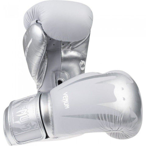 VENUM GIANT MUAY THAI BOXING GLOVES VELCRO 12 OZ Grey Silver