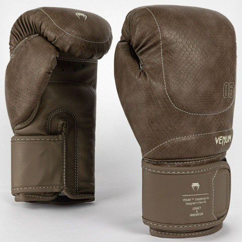 VENUM-05802-035 Impact Evo Scales MUAY THAI BOXING GLOVES 10-16 OZ Brown