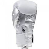 VENUM GIANT MUAY THAI BOXING GLOVES VELCRO 12 OZ Grey Silver