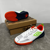CLEARANCE SALES UMBRO POINT JNR IC INDOOR FOOTBALL BOOTS JUNIOR Eur 28-39
