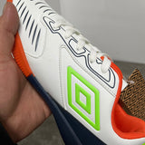 CLEARANCE SALES UMBRO POINT JNR IC INDOOR FOOTBALL BOOTS JUNIOR Eur 28-39
