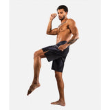 Venum 05080-108 Gorilla Jungle MMA Kampfshorts SL Schwarz Weiß