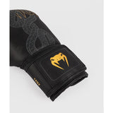 VENUM-05755-109 Serpenti BOXING GLOVES 10-16 OZ Black/Silver/Gold