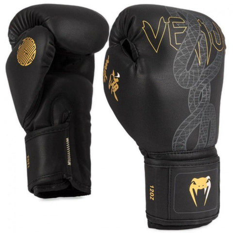 VENUM-05755-109 Serpenti BOXING GLOVES 10-16 OZ Black/Silver/Gold