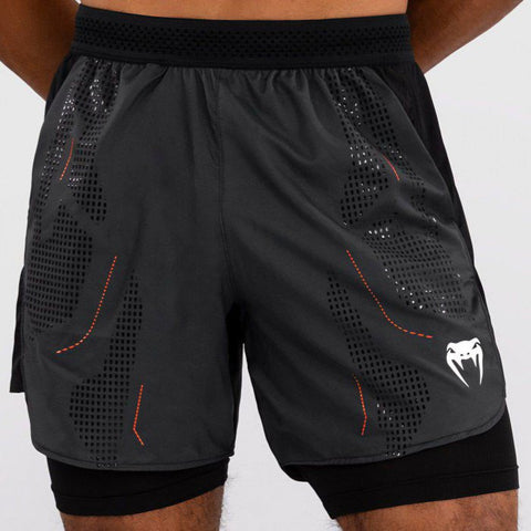 VNMUFC-00260-650 UFC Adrenaline von Venum Fight Week Performance Herren-Shorts, M/L, Desert Camo