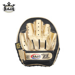 RAJA RTPL-7 DELUXE MUAY THAI BOXING MMA PUNCHING AIR FOCUS MITTS PADS Cowhide Leather 21 x 18 x 6 cm